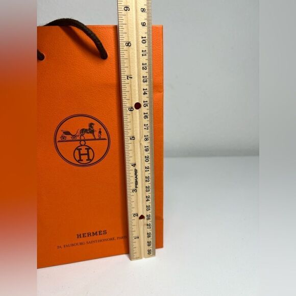 Hermes Gift Bag authentic NEW 8,5” x 6” x 3” / 24 Faubourg Saint-Honore, Paris - Picture 5 of 6